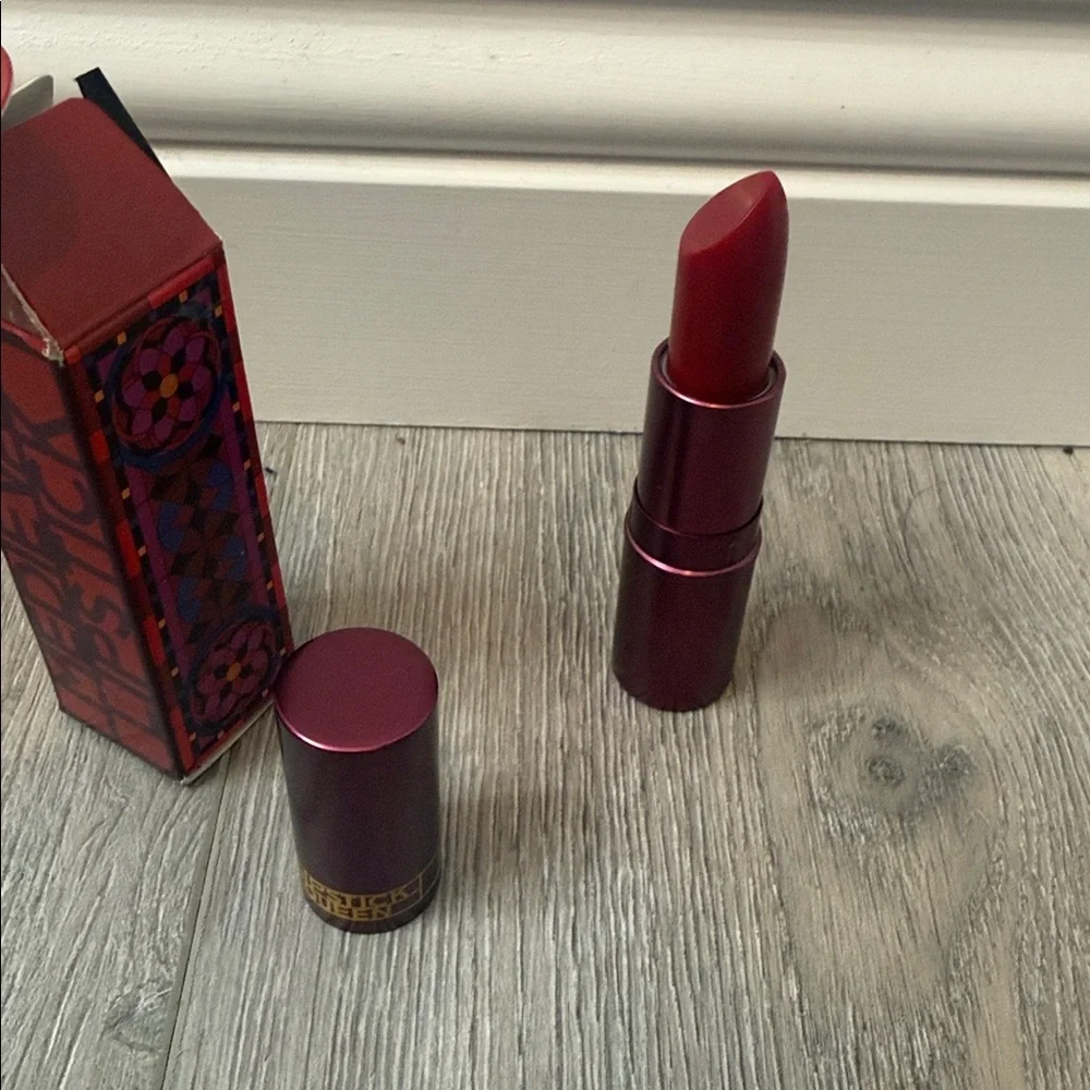 Lipstick Queen Medieval Lipstick Full Sise DISCONTINUED SHADE SEALED Box